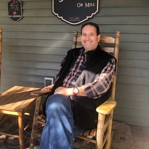 Meet your Posher, George